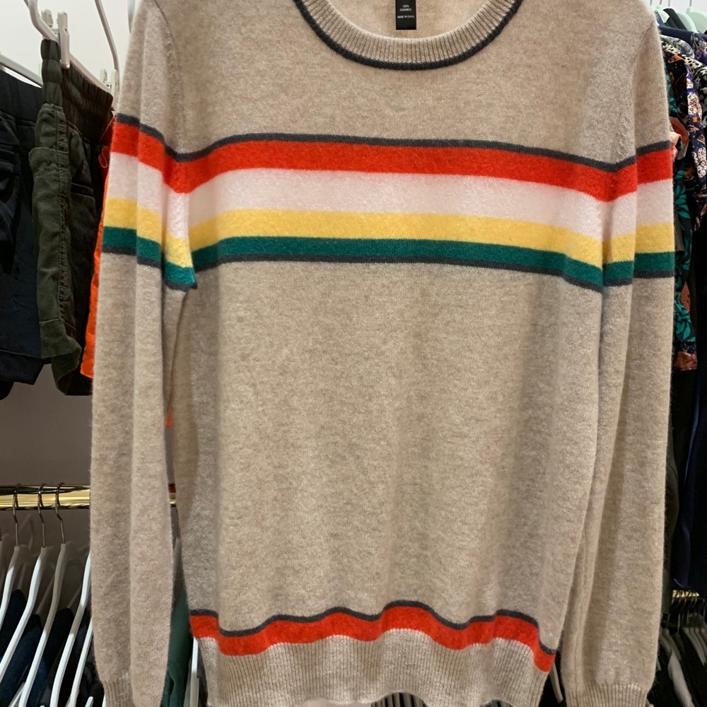 Ladies cashmere sweater